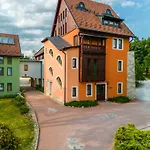 Vecsecity