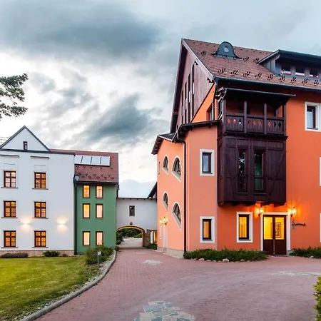 Vecsecity Szálloda