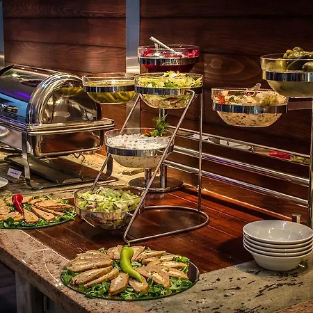 Vecsecity 4* Hernadvecse