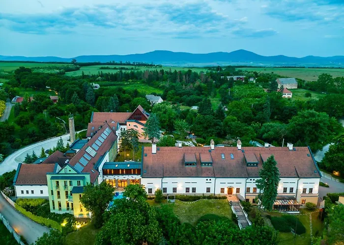 Vecsecity Hernadvecse